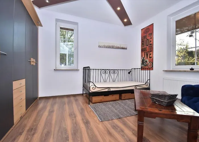 ヴィラ Caterina ジェシュフ